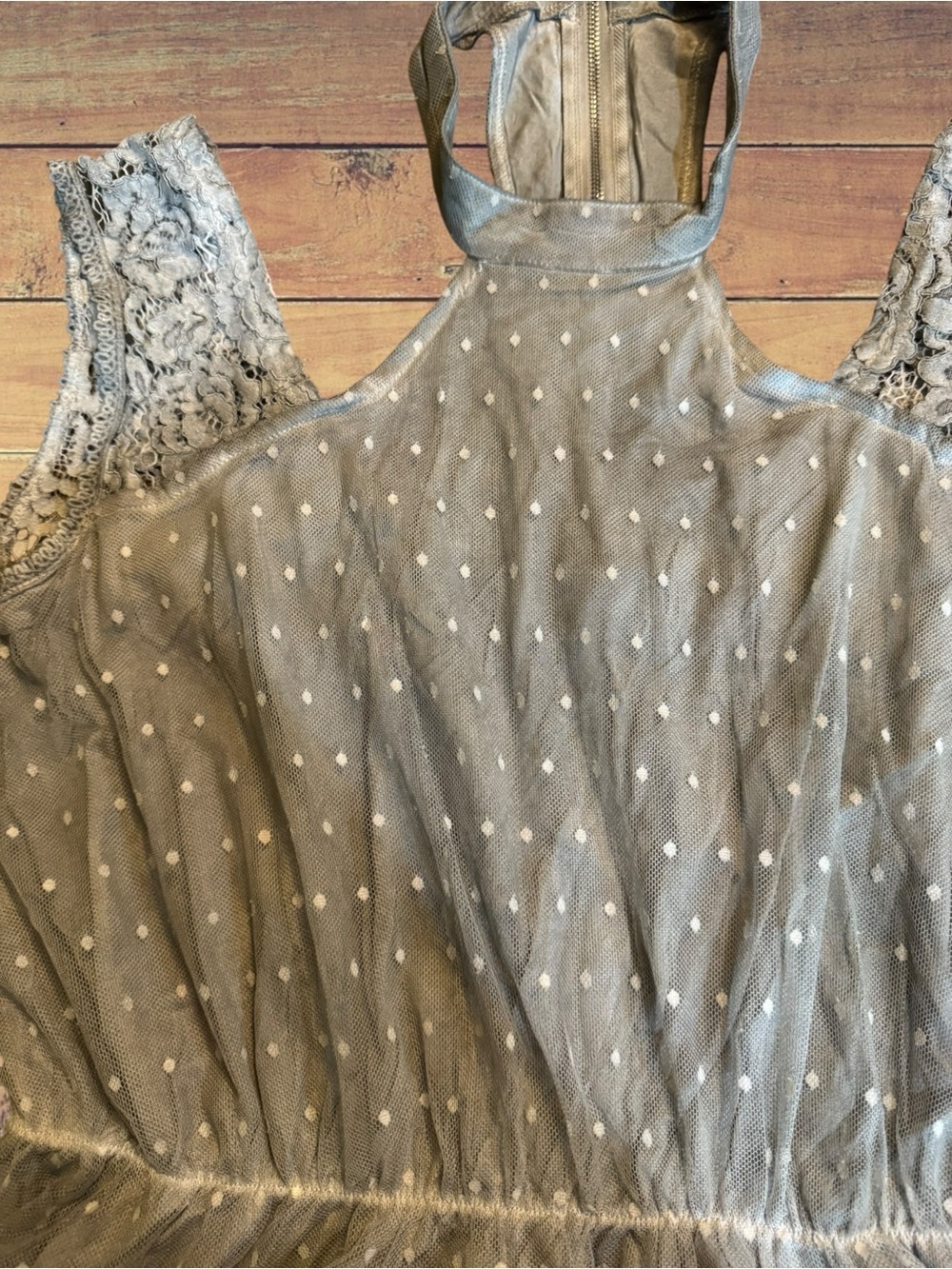 POL Grey Swiss Dot Halter Peplum Top Lace Cold Shoulder Detail Size Large NWT - Picture 9 of 16
